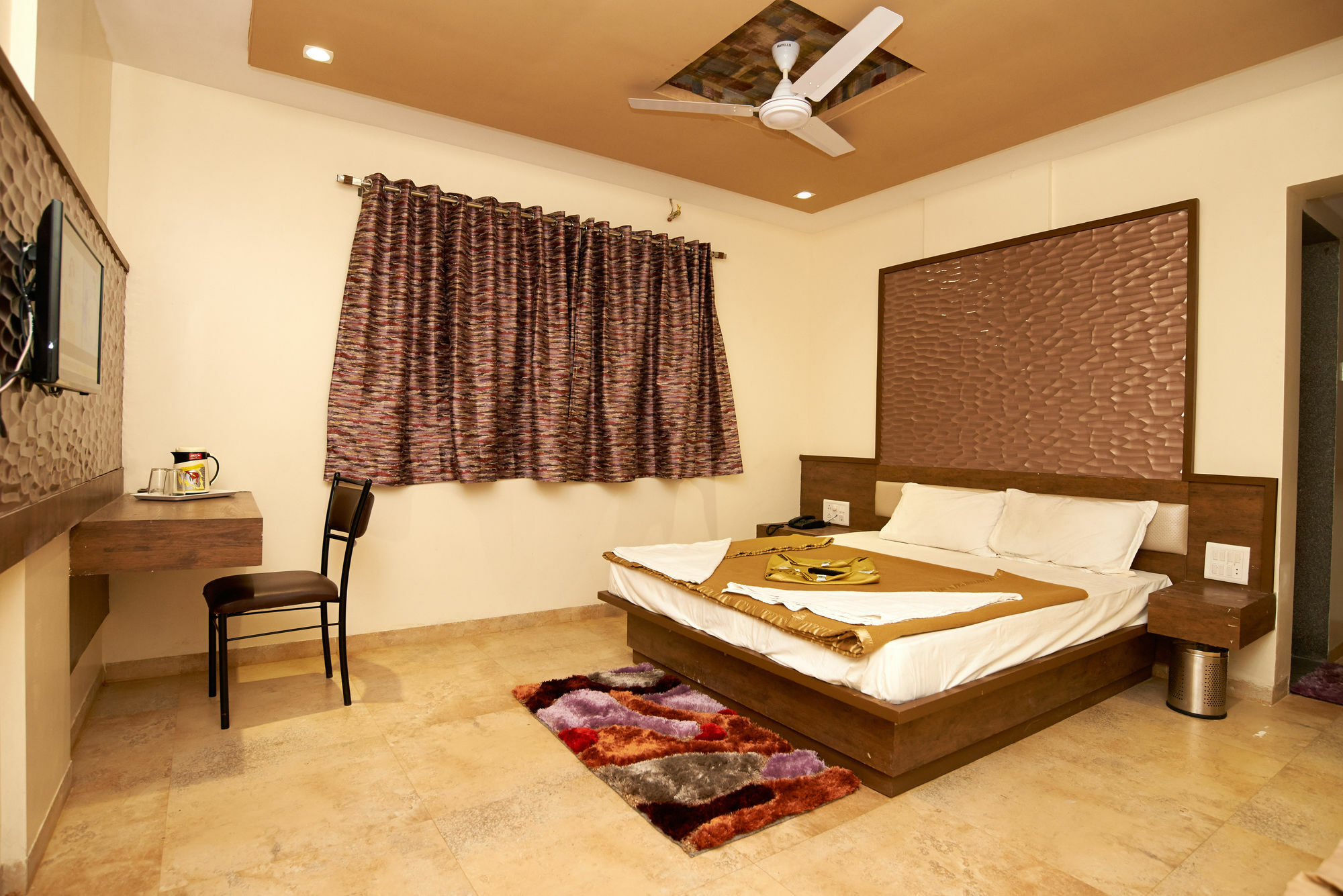 Hotel Sai Suraj Park Shirdi Exterior photo
